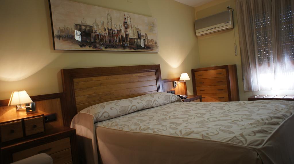 Hotel Puente Romano Alcántara Chambre photo