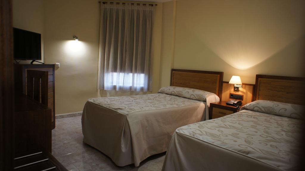 Hotel Puente Romano Alcántara Chambre photo